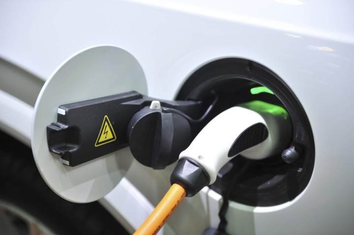 Borne de chargement voiture électrique Mont-de-Marsan